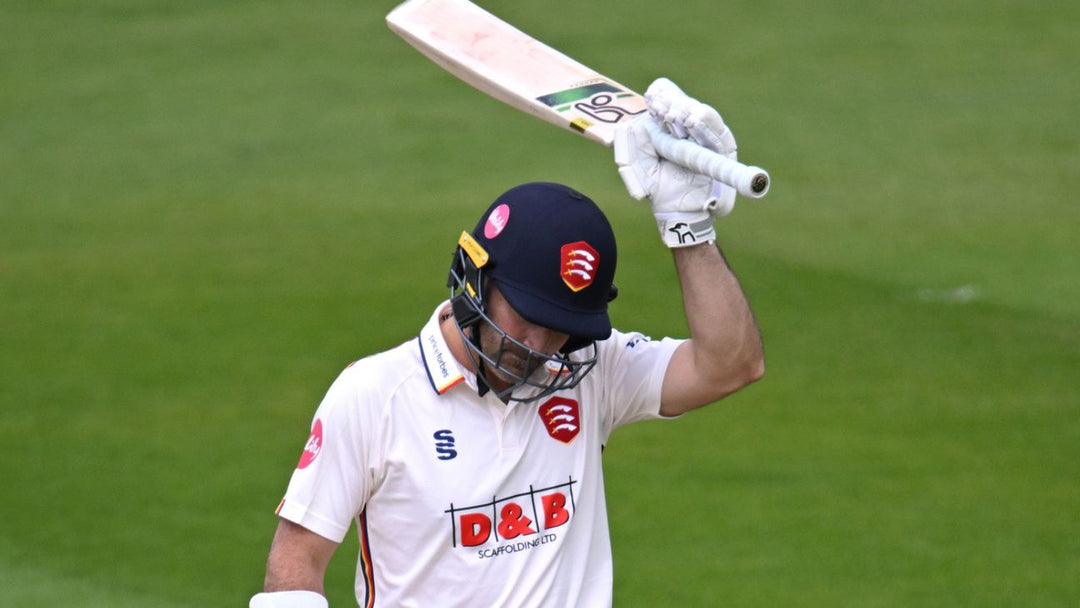 Essex Dominate Day One of Kent Derby with Strong Batting Display