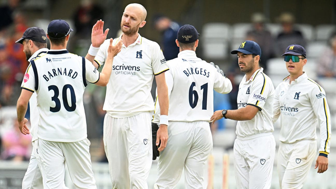 Warwickshire Crush Kent by Innings and 21 Runs for First County Championship Win