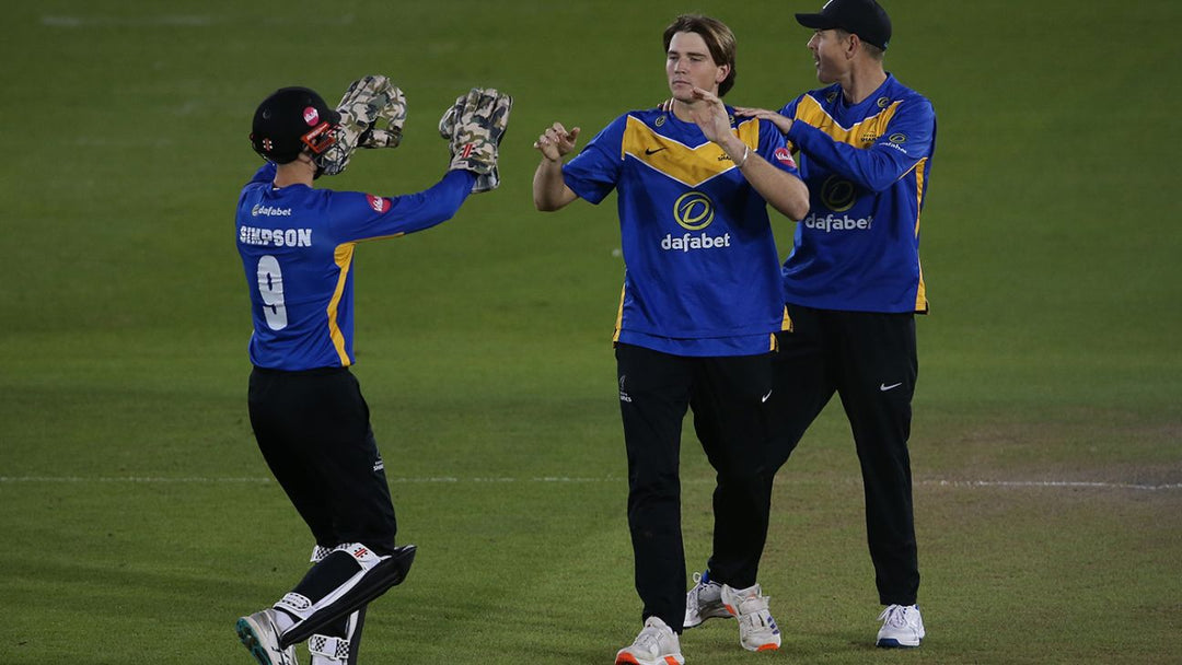 Sussex Sharks Extend Winning Streak, Hampshire's Playoff Hopes Fade