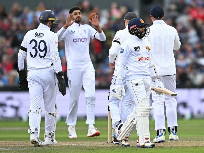 Sri Lanka Recover from Collapse on Opening Day of First Test