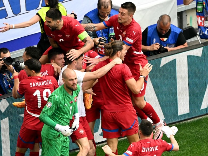 Jovic's Late Header Rescues Draw for Serbia Against Slovenia