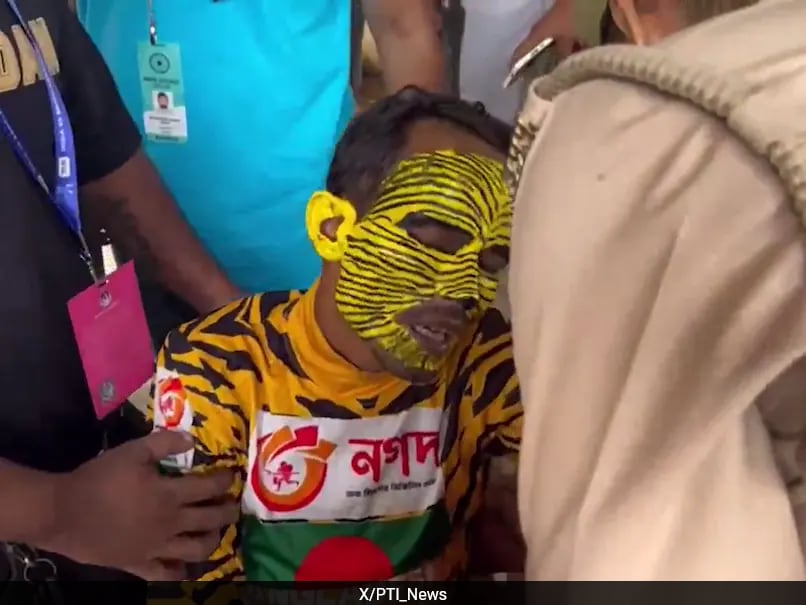 Bangladesh Superfan Tiger Roby Assaulted by Indian Fans at Kanpur Test