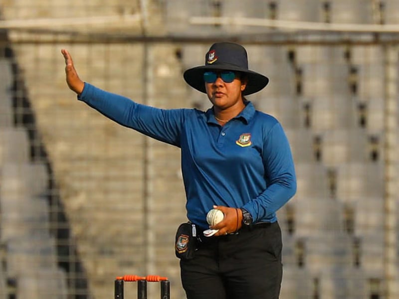 Female Umpire Controversy Overshadows DPL Match