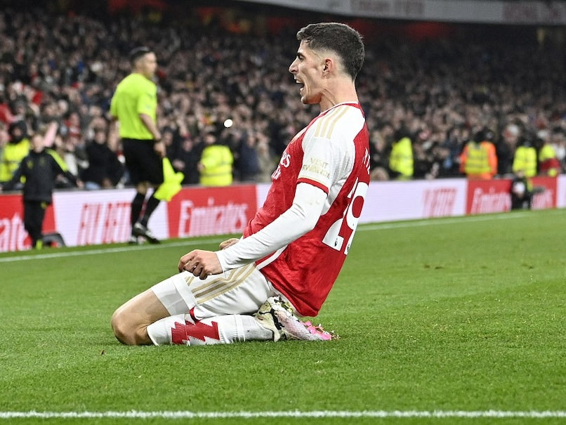 Arsenal Storm to Premier League Summit with Dramatic Brentford Win