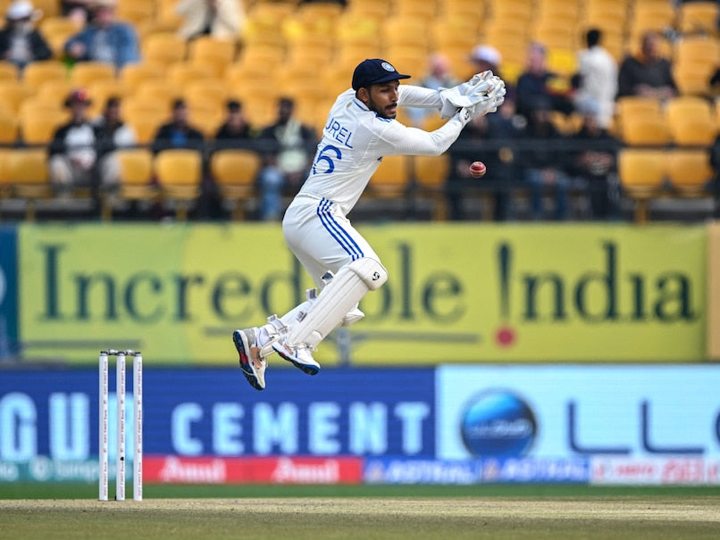 Hogg Advocates Jurel as India's Test Wicket-Keeper, Urges Caution with Pant's Return