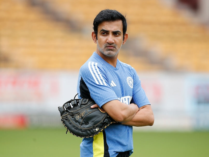 Gambhir's Rank-Turner Gamble Backfires, Dravid's Coaching Mind Praised