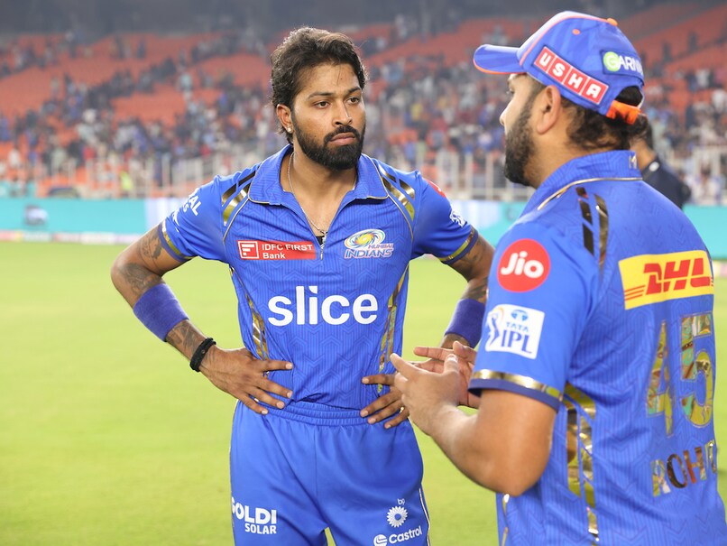 Mumbai Indians Suffer Opening Match Defeat, Rohit Sharma and Hardik Pandya Engage in Intense Post-Match Chat