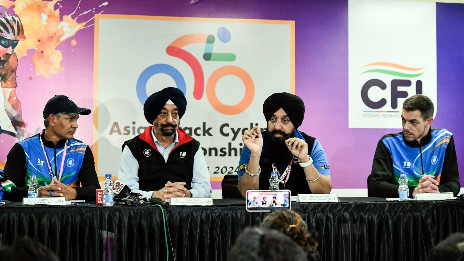 French Cycling Legend Kevin Sireau Guides India to Asian Track Medals