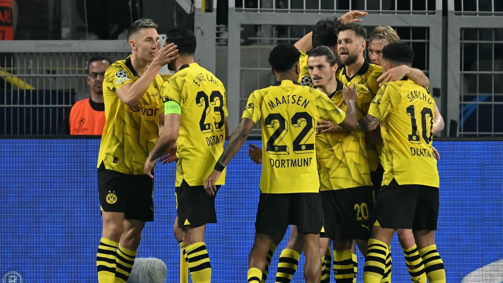 Dortmund Stuns PSG 1-0 in Champions League Semifinal First Leg