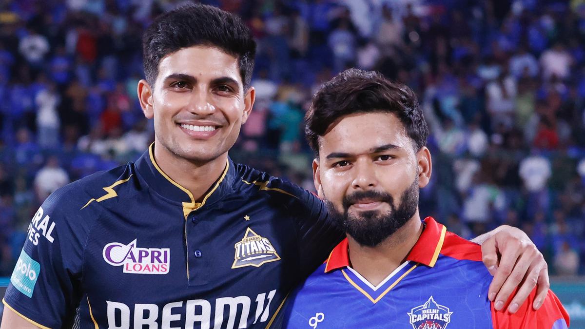 Gujarat Titans Opt to Field First Against Delhi Capitals in IPL Clash