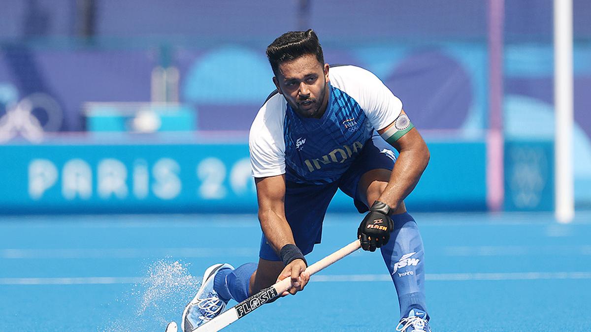 India Defeats Pakistan 2-1 to Reach Asian Champions Trophy Semifinals