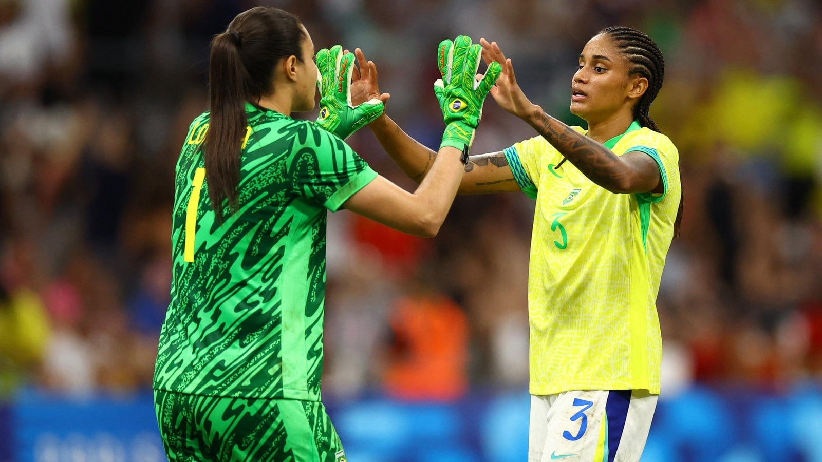 Brazil Beats Spain 4-2, Reaches Olympic Women's Soccer Final