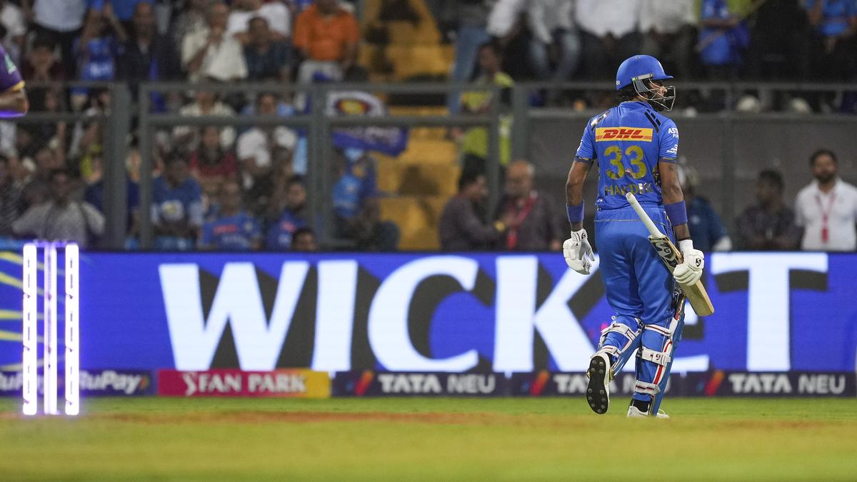 Mumbai Indians' Struggles Continue as Pandya Faces Pressure