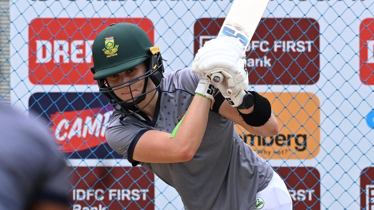 South Africa Prepares for Spin Challenge in India Test