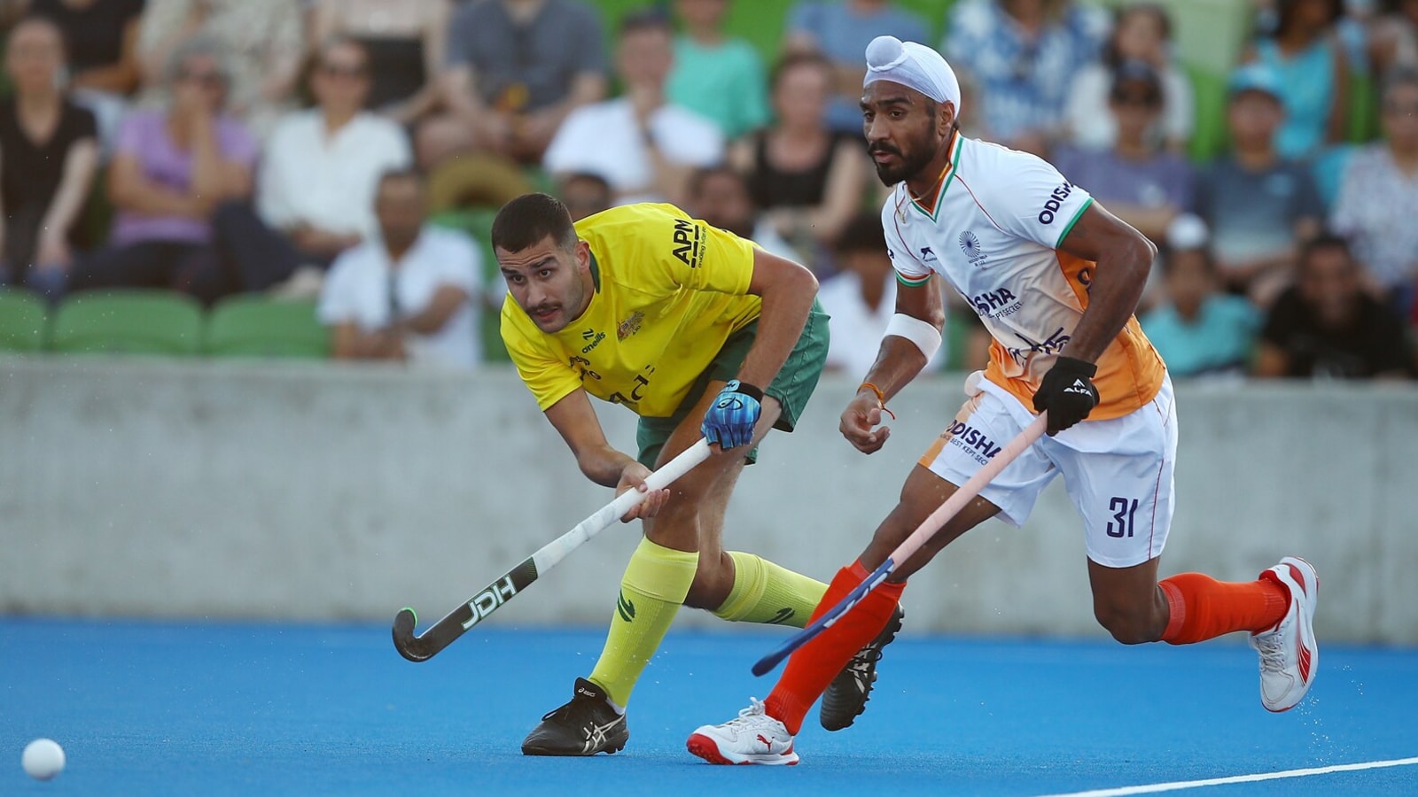 India Loses Closely-Fought Hockey Match to Australia in Perth