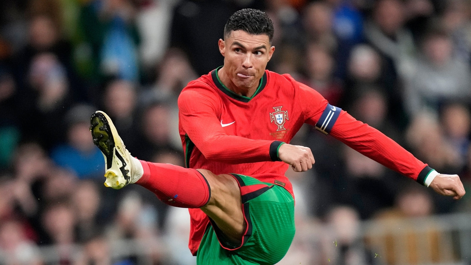 Cristiano Ronaldo to Play for at Least Three More Years, Says Rio Ferdinand