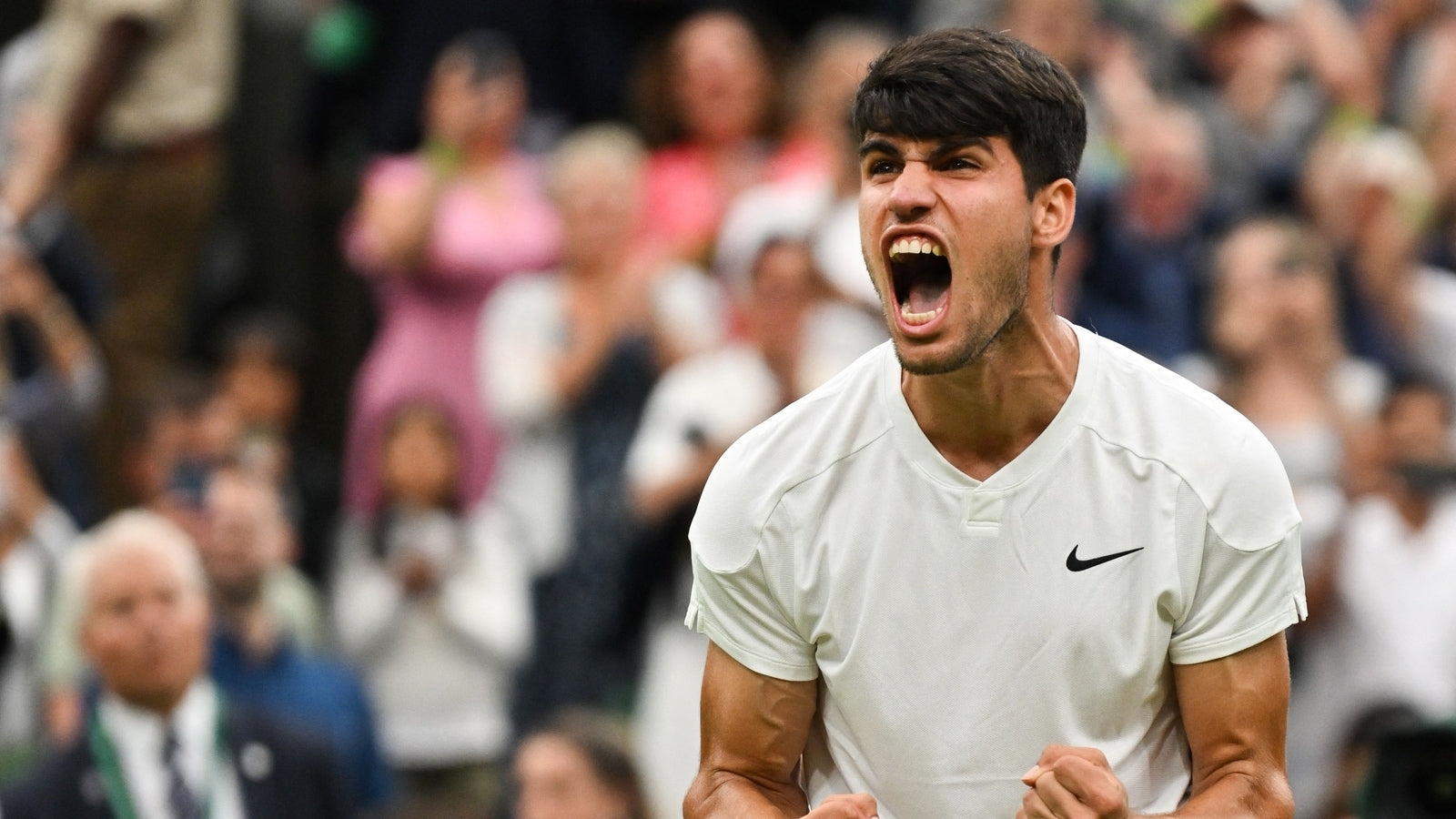 Alcaraz, Gauff Advance to Wimbledon Fourth Round