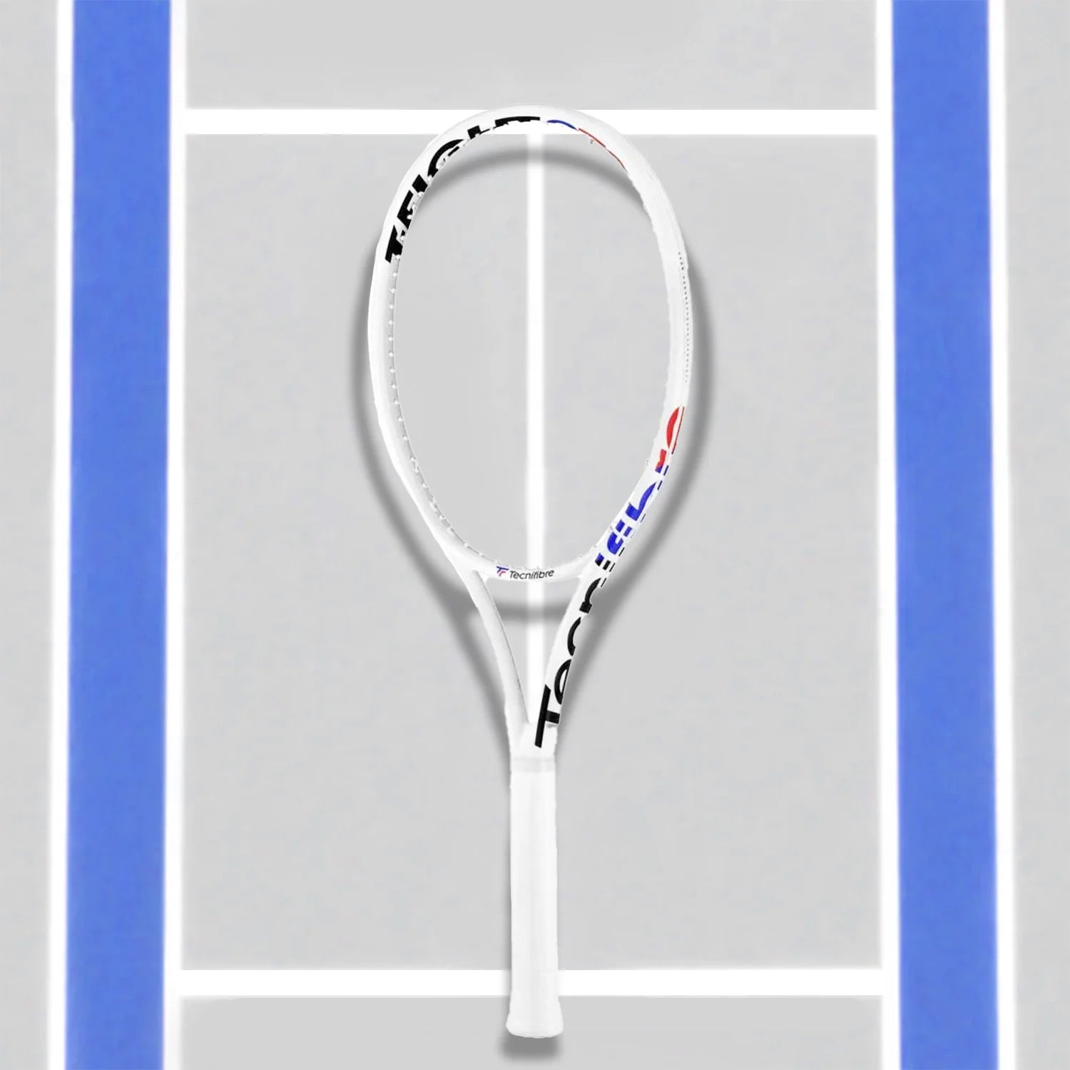 Enthusiastic tennis player sharing their experience with the Tecnifiber Tfight 270 Isoflex Tennis Racquet