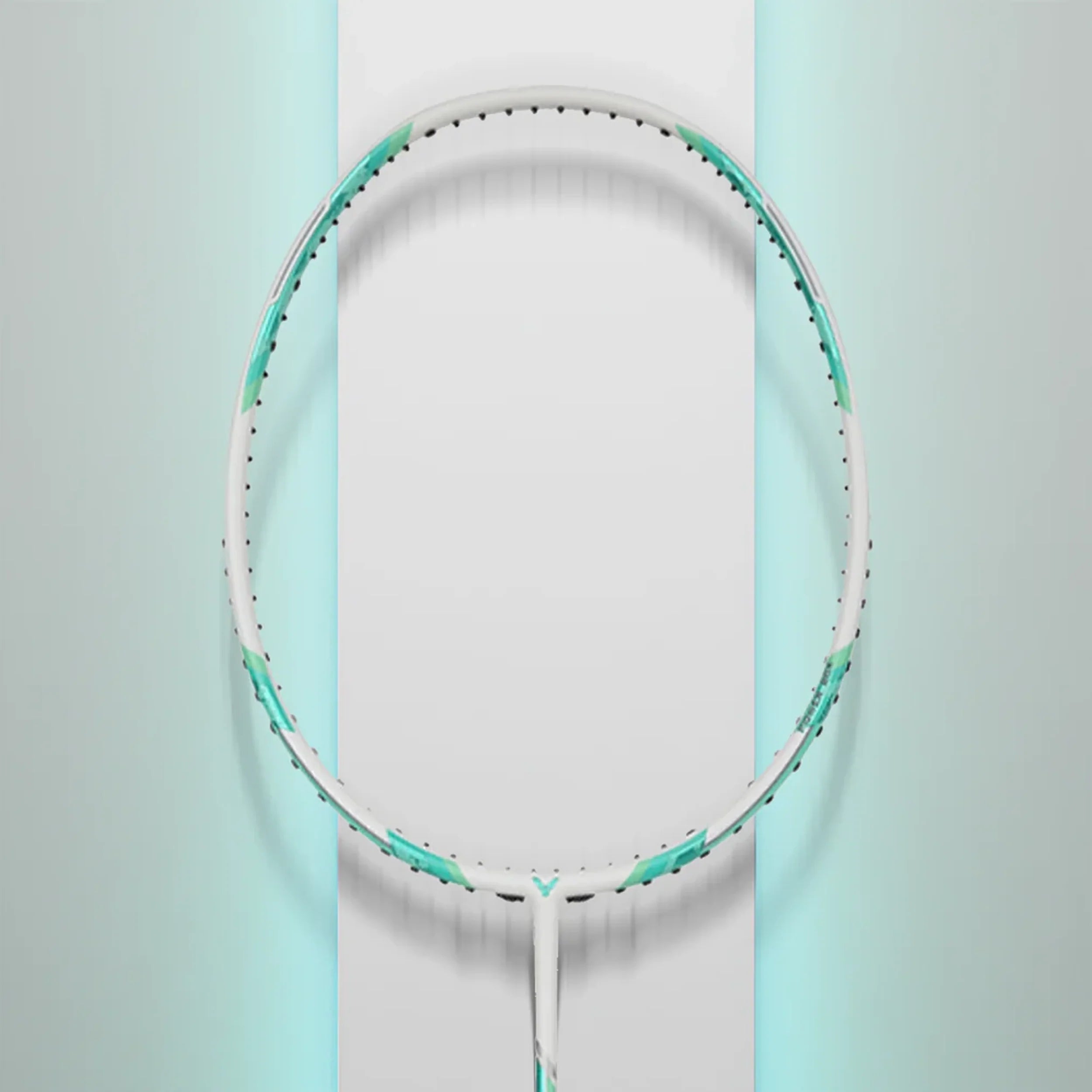 Review of the Victor Thruster TK Light 15L Badminton Racket, highlighting its features and performance.