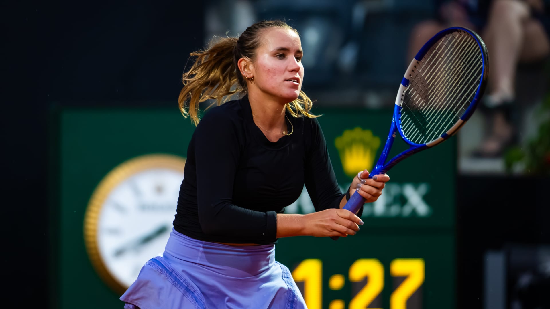 Sofia Kenin Eyes Resurgence Against Struggling Ons Jabeur in Rome