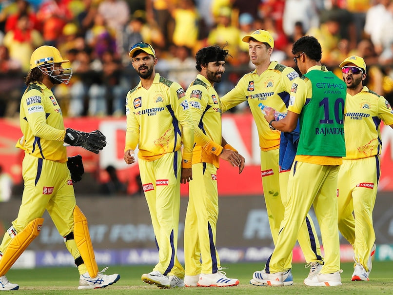 CSK's Retention Dilemma: Dhoni's Future and Jadeja's Top Spot