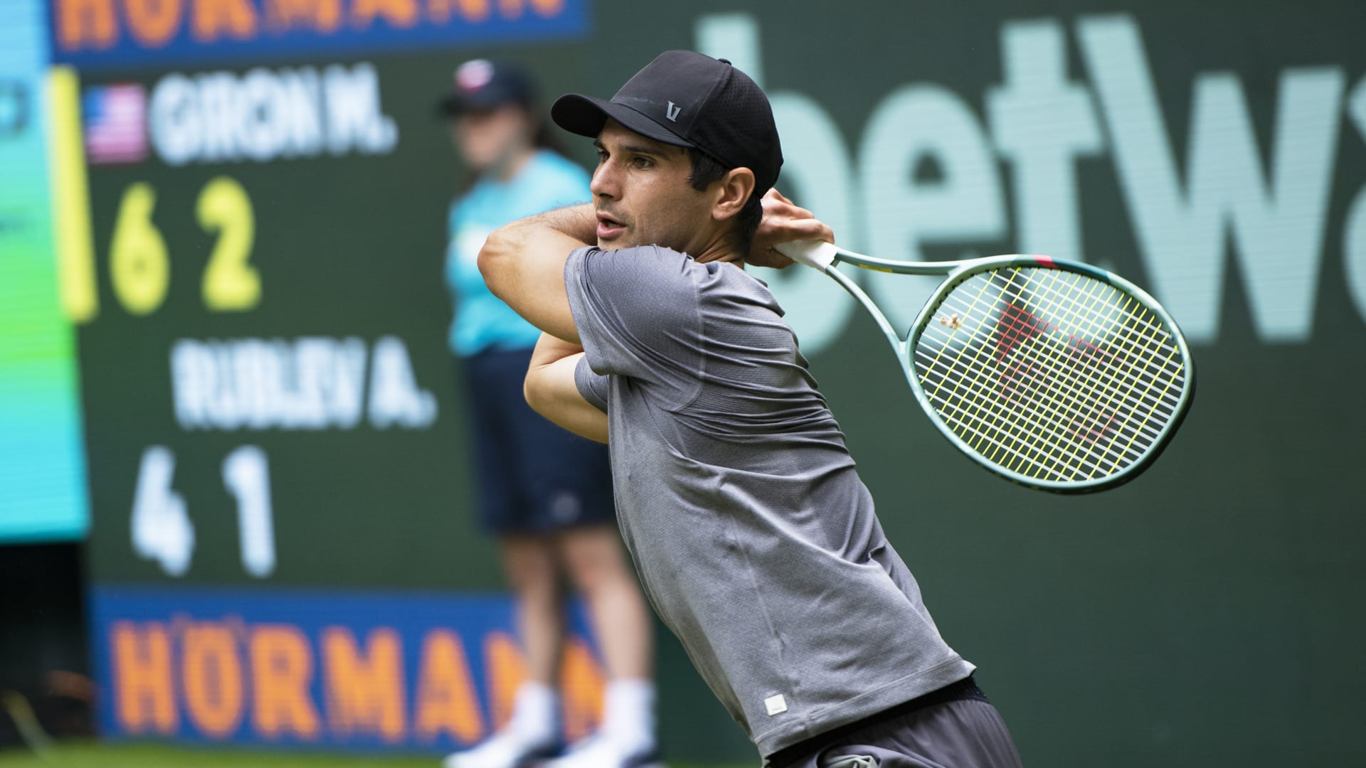 Marcos Giron Upsets Andrey Rublev for First Top 10 Win on Grass