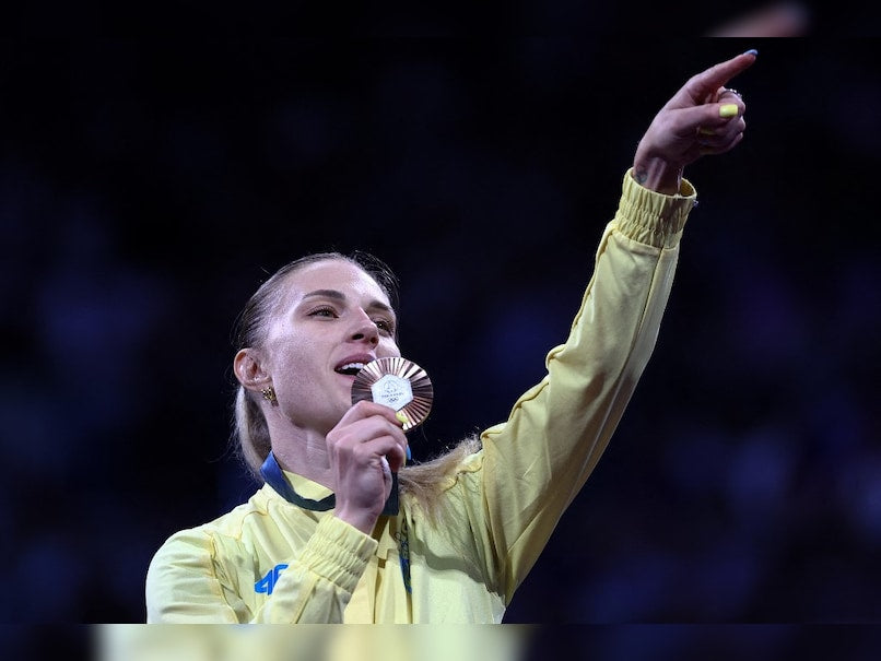 Ukrainian Fencing Legend Olga Kharlan Dedicates Bronze to War-Torn Country