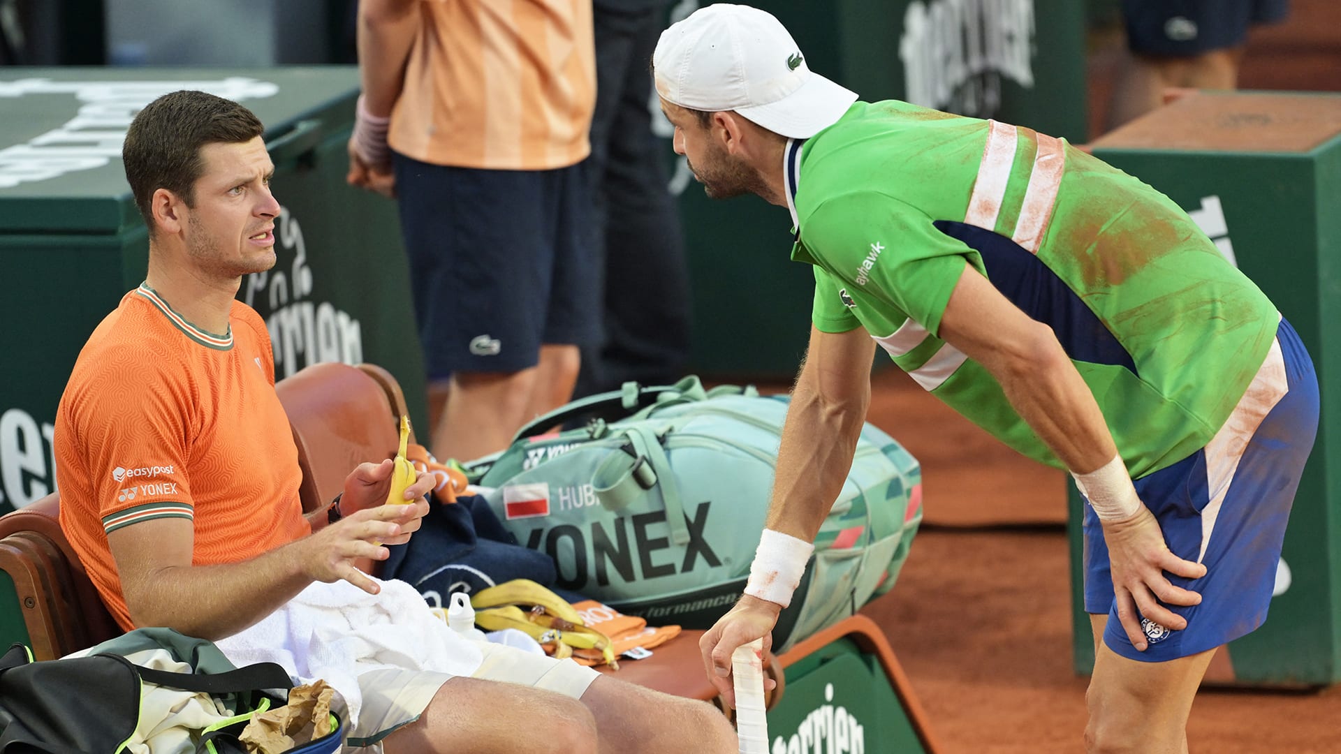 Hurkacz Requests Umpire Change in Dramatic Roland Garros Meltdown