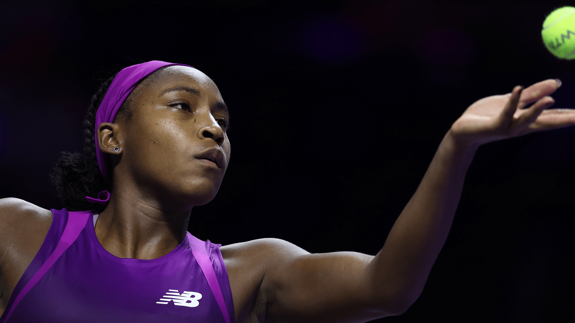 Coco Gauff Stuns Iga Swiatek to Reach WTA Finals Semifinals