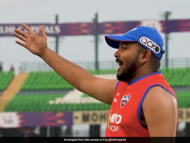 DC Players Enjoy Football Banter Ahead of IPL Clash with Gujarat Titans