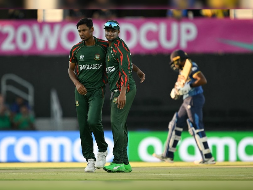 Sri Lanka Bounce Back with Convincing Win over Bangladesh in T20 World Cup