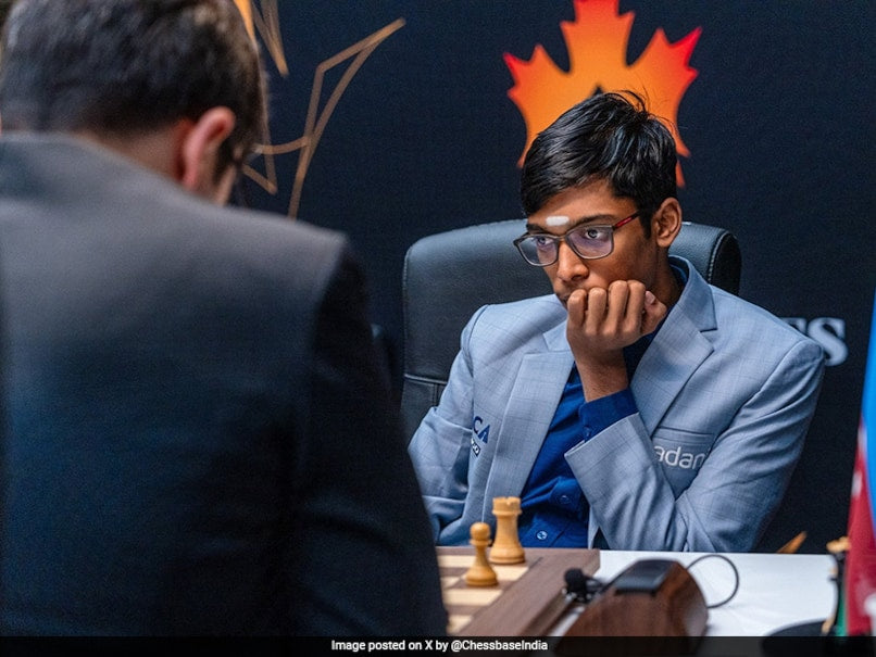 Chess Legend Praises Praggnanandhaa's Efficient Autograph Technique