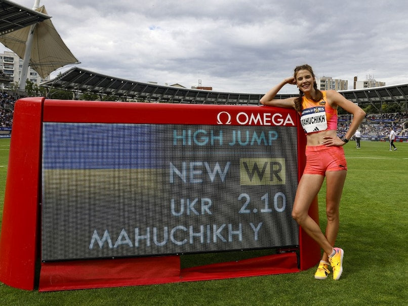 Ukrainian High Jumper Mahuchikh Sets New World Record in Paris