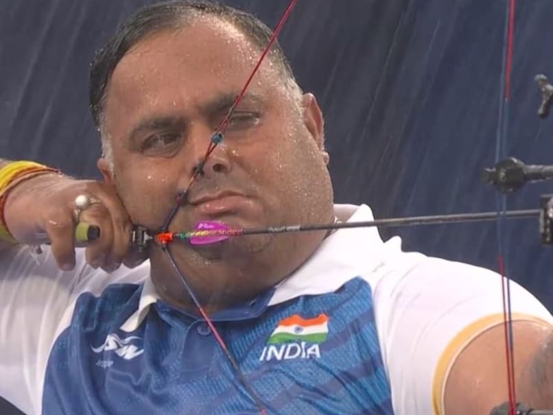 Indian Archer Rakesh Kumar Advances to Pre-Quarterfinals at Paralympics