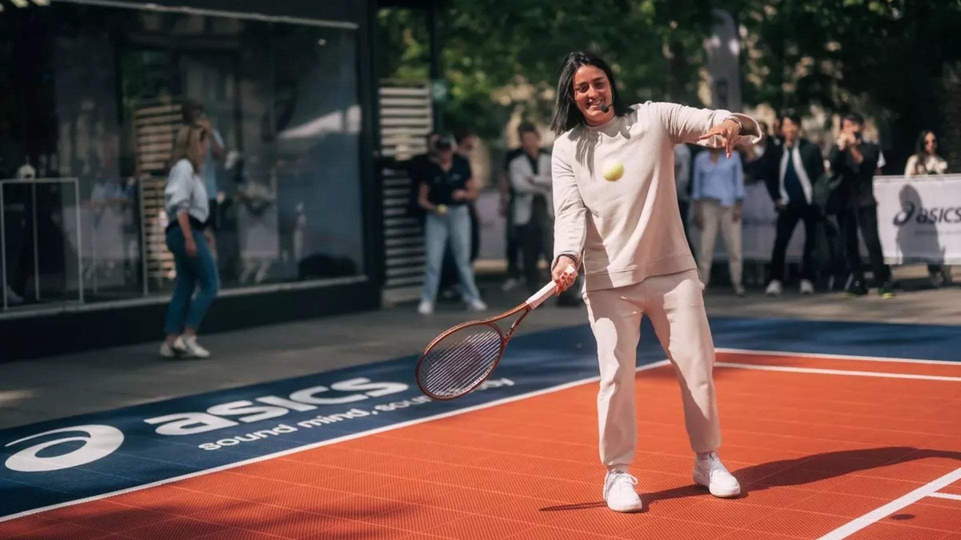 Asics Transforms Paris into a Tennis Court for "Rally for the Mind"