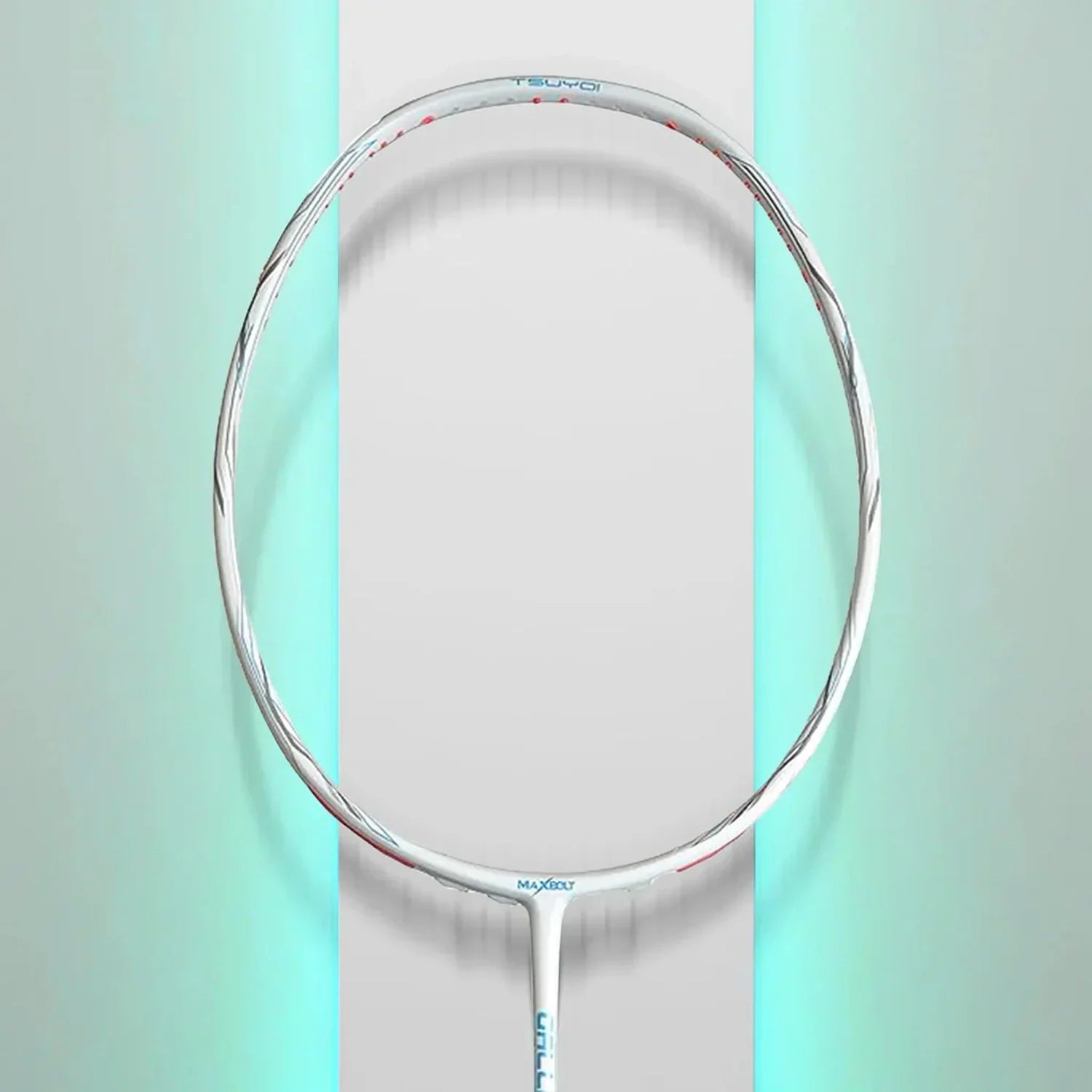 A casual athlete shares their experience with the Maxbolt Gallant Tour Badminton Racket.