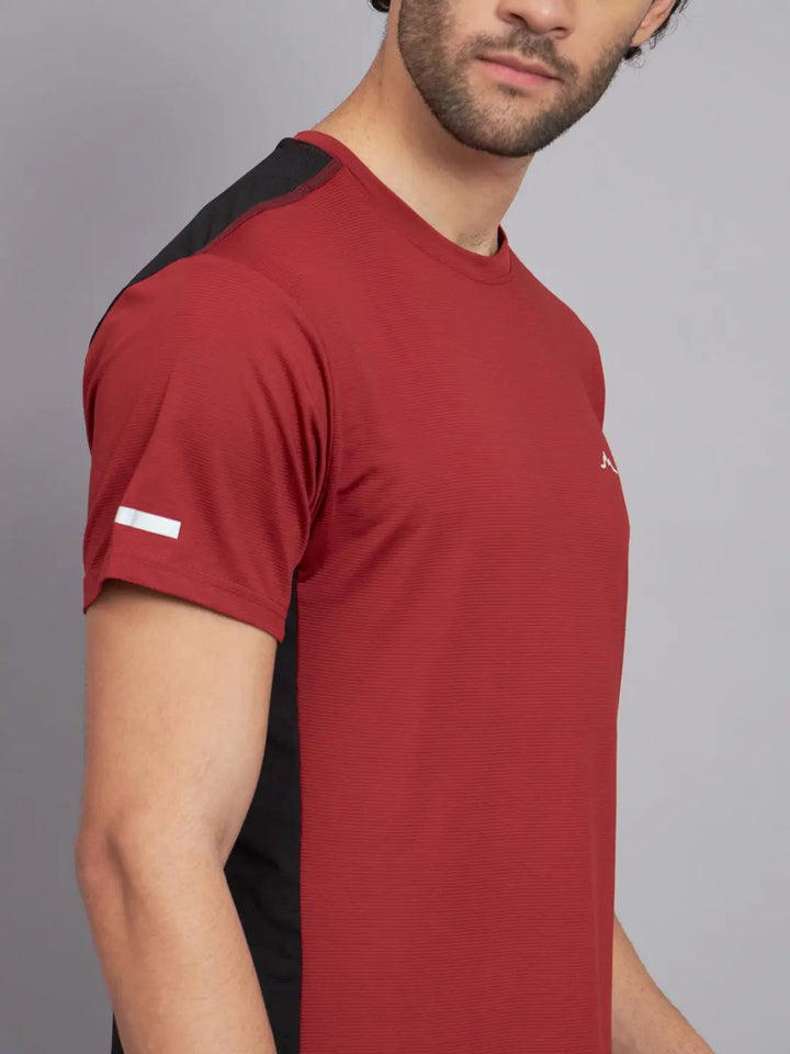 Men's Ultralight Athletic T Shirt - Canyon Red Reccy