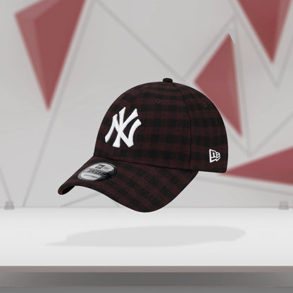 New Era New York Yankees Flannel Adjustable Cap - Brown