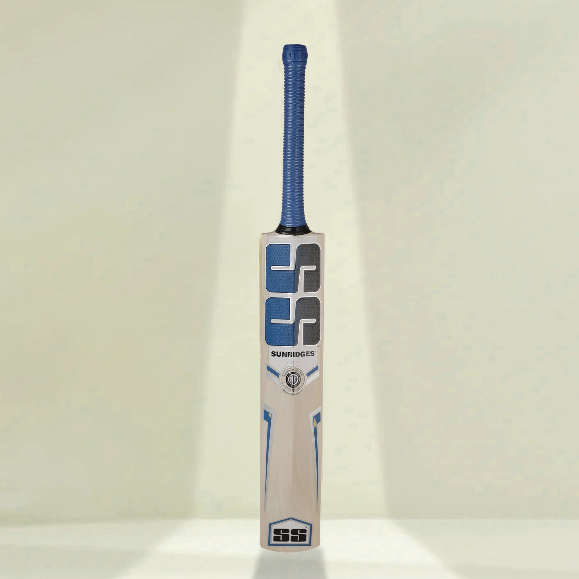 SS Yuvi 20/20 Kashmir Willow Cricket Bat - SH