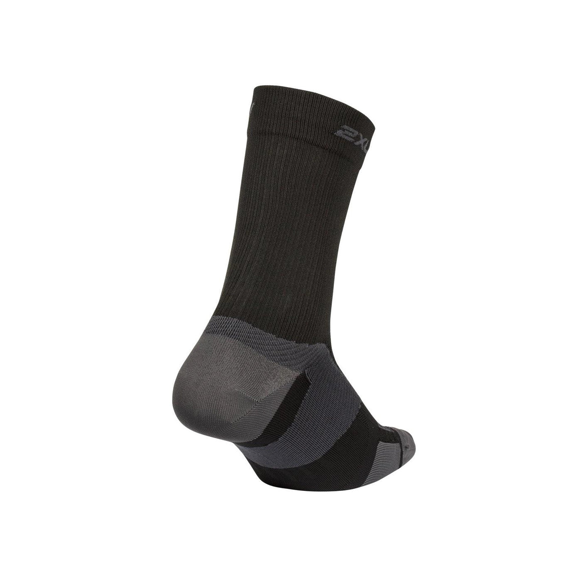 2XU Vectr Ultralight Crew Socks - Black/Titanium