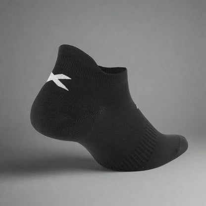 2XU_AnkleSock_3Pack_BlackWhite_Backview_Instasport
