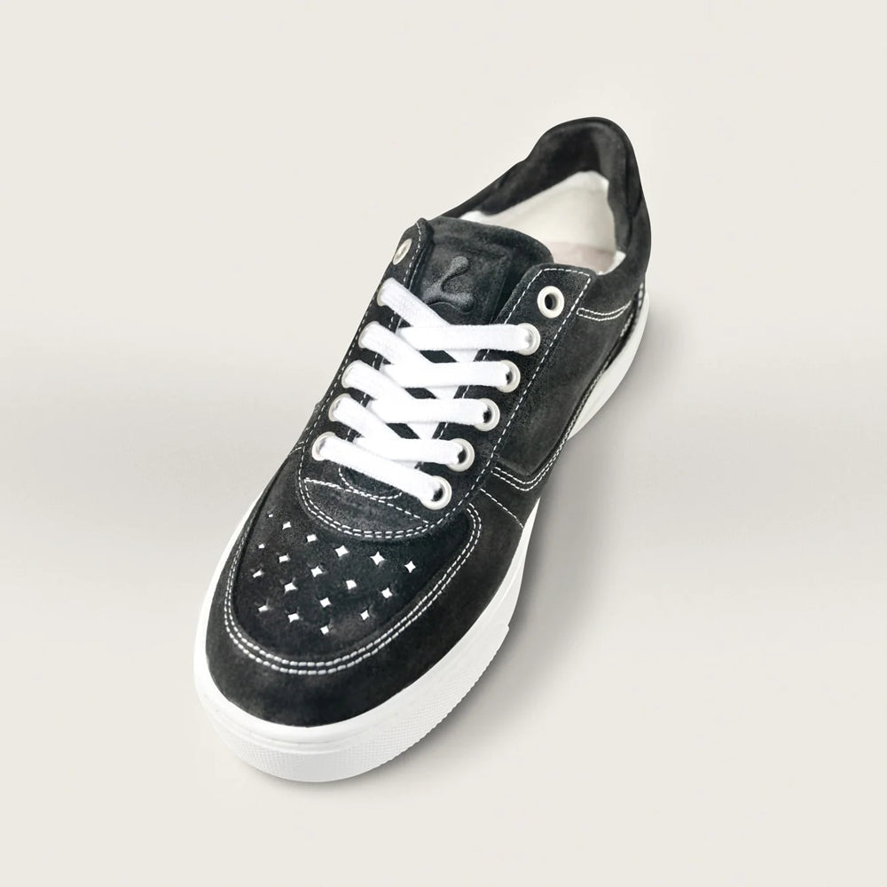 Lazo Hypernova Sneakers - Obsidian Black