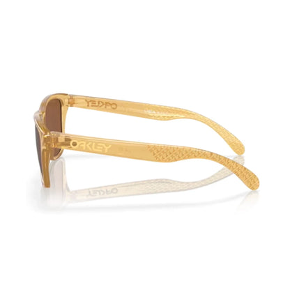 Oakley Frogskins XS KM Light Curry Prizm Tungsten Sunglass - InstaSport