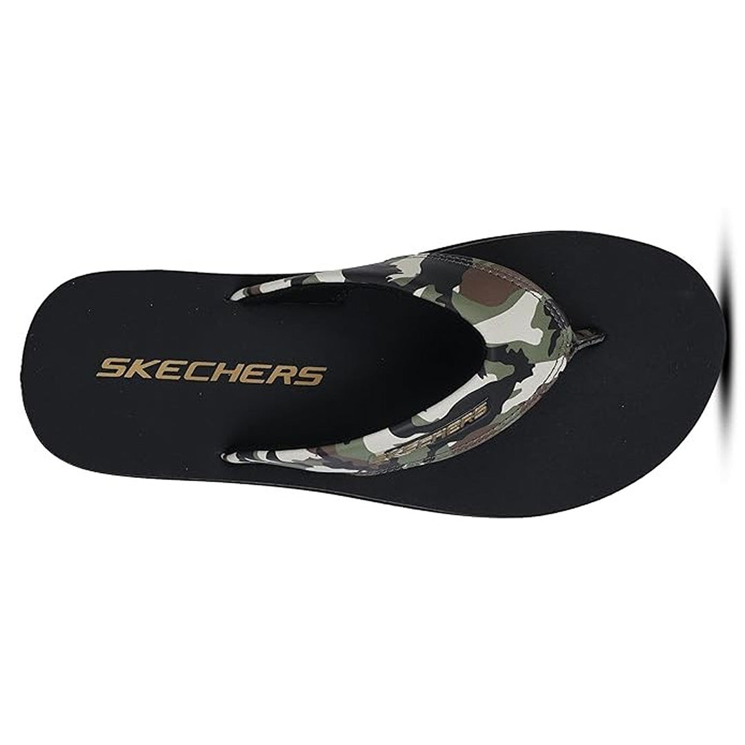 SKECHERS Men's Courtwald India Slipper