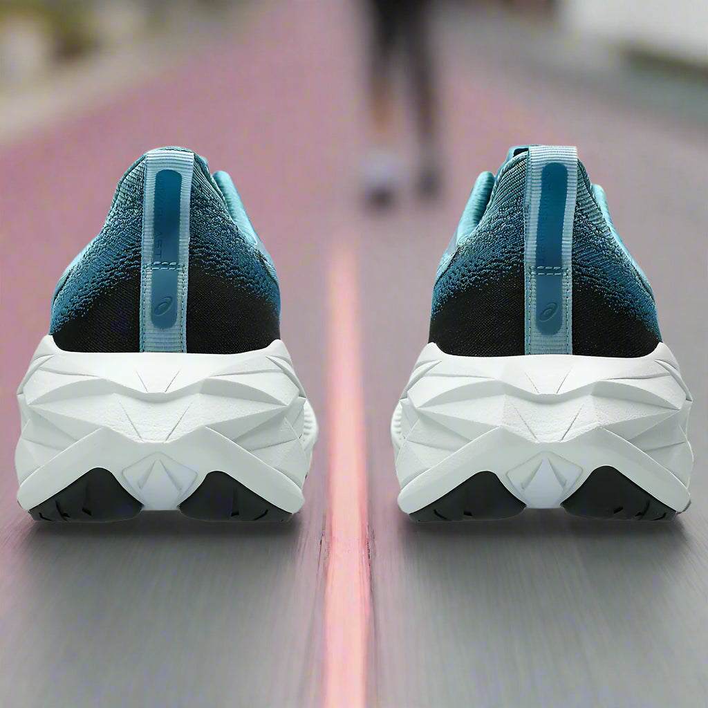 ASICS_NOVABLAST_4_MEN'S_RUNNING_SHOE_BACKSIDE_INSTASPORT