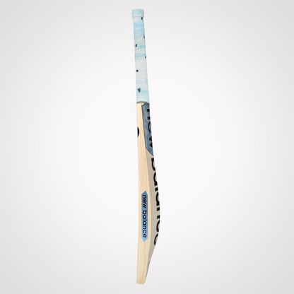 New Balance DC 590 English Willow Cricket Bat with Bat Cover -SH - InstaSport