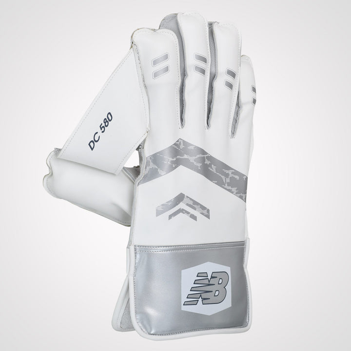 New Balance DC 580 Cricket Wicketkeeping Gloves - InstaSport