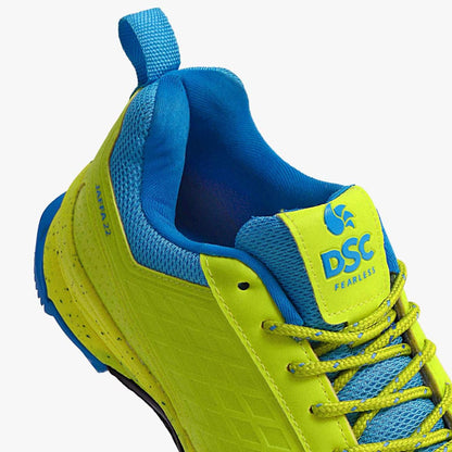 DSC Jaffa 22 Cricket Spike Shoes - Yellow - InstaSport