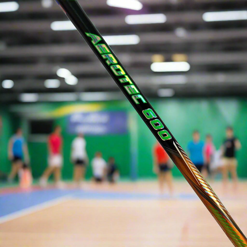Ashaway_AEROTEC_600_NEW_BadmintonRacket_Shaft_Instasport