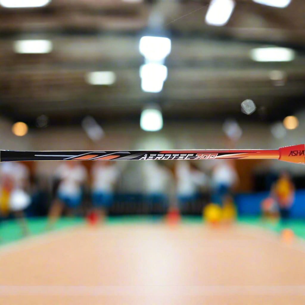 Ashaway_AEROTEC_700_NEW_BadmintonRacket_Shaft_Instasport